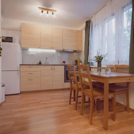 Tichy S Dobrou Dostupnostou Apartman