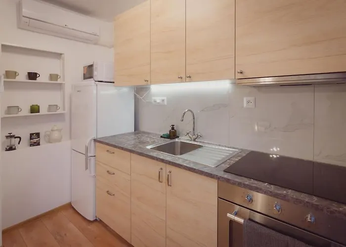 Appartement Tichy S Dobrou Dostupnostou Bratislava